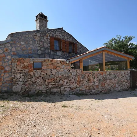 Cima Villa *