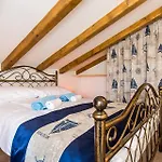 Villa Cima Vrbnik (Primorje-Gorski Kotar)