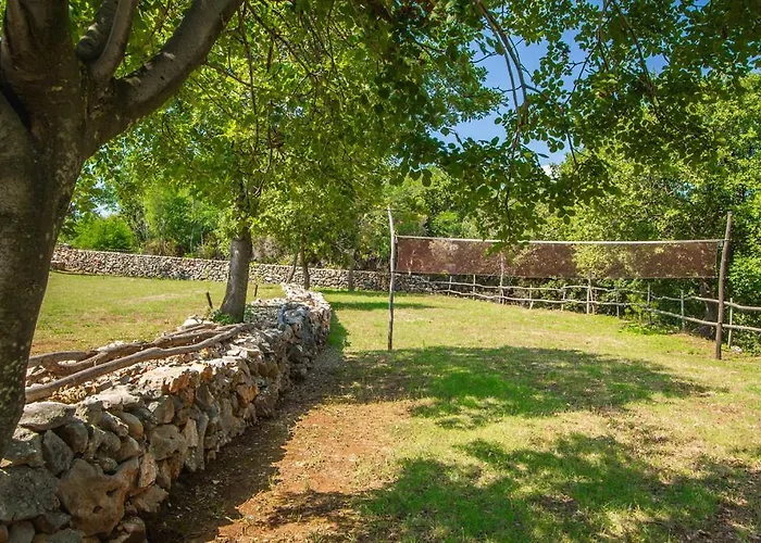 Cima Villa Vrbnik (Primorje-Gorski Kotar)